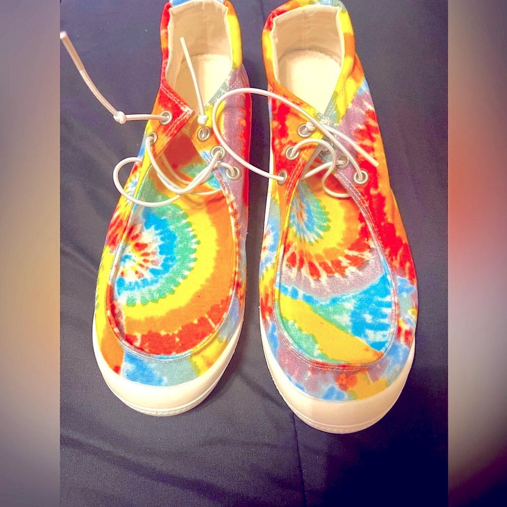 NWOT  Tie-Dye Women's Casual Shoes